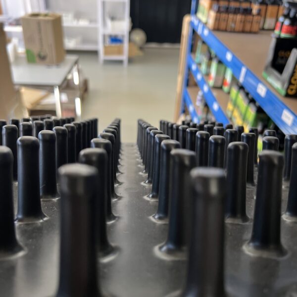Push-out plate for QuickPot QP 96T seed trays