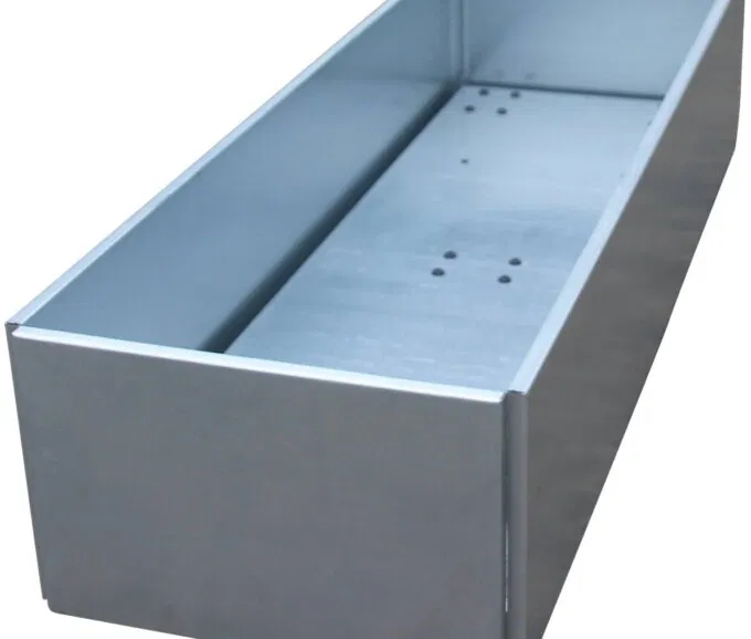 Plantekumme i varmgalvaniseret stål, 120x40x25cm (skjulte hjul)